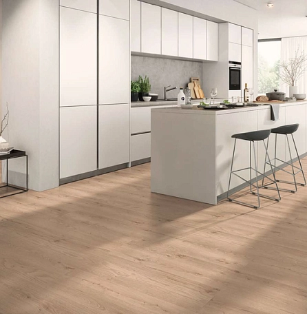 Стоит ли стелить ламинат на кухне и какой лучше выбрать